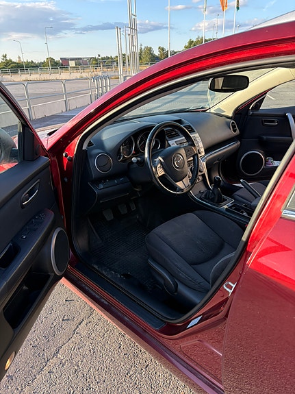Mazda 6 3 of 3