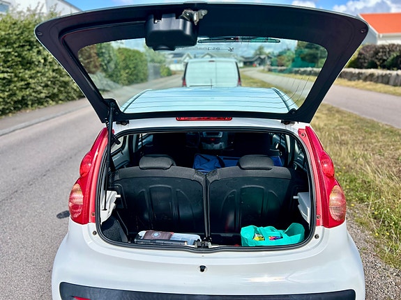 Peugeot 107 7 of 13
