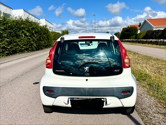Peugeot 107 2 of 13