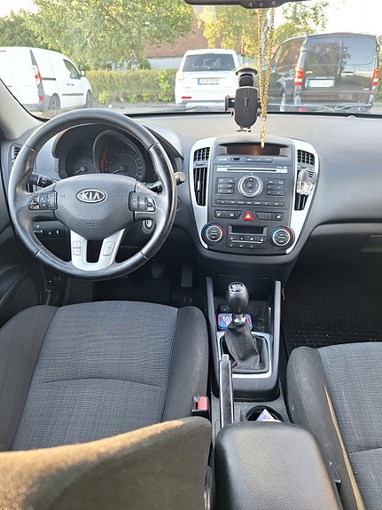 Kia Ceed 5 of 6