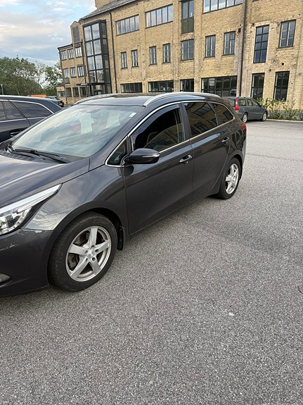 Kia Ceed 4 of 4