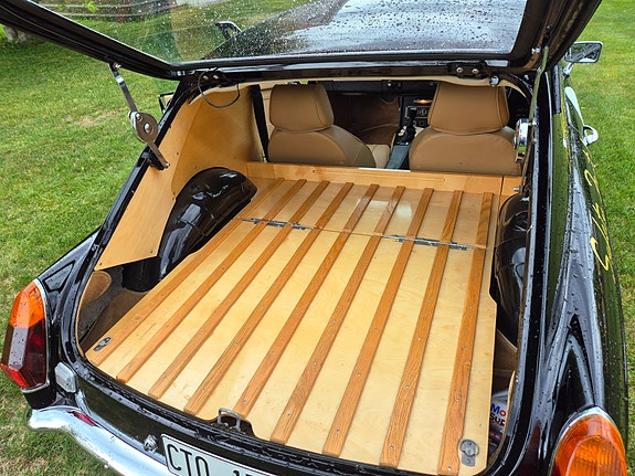 MG MGB 6 of 7