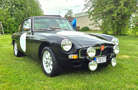MG MGB 2 of 7