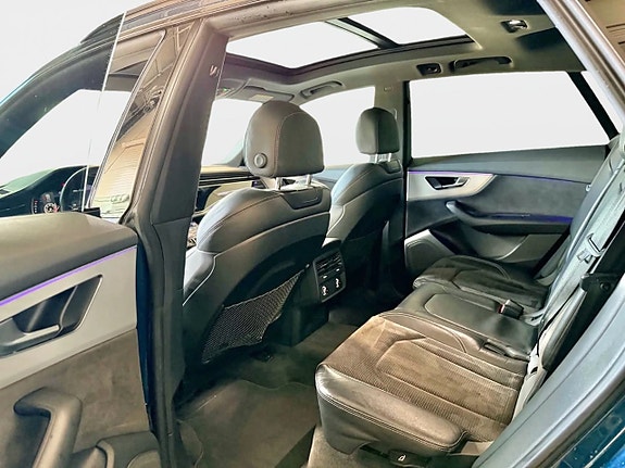 Audi Q8 29 of 30