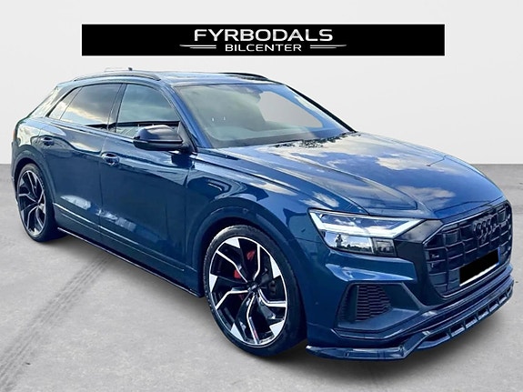 Audi Q8 10 of 28
