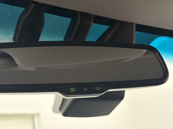 Hyundai IONIQ 28 of 30