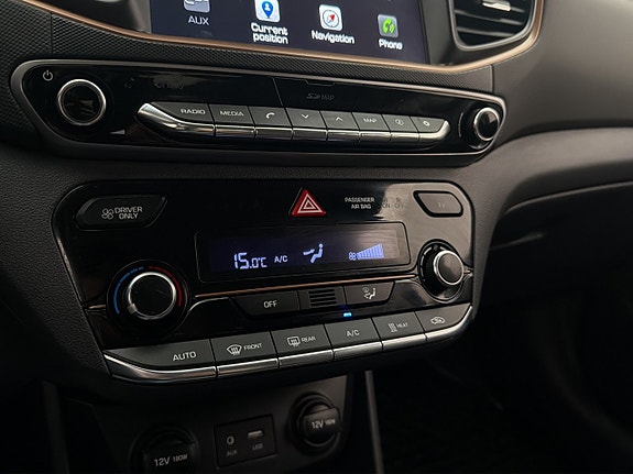 Hyundai IONIQ 26 of 30
