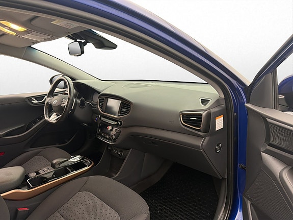 Hyundai IONIQ 17 of 30