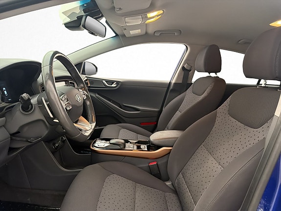 Hyundai IONIQ 14 of 30