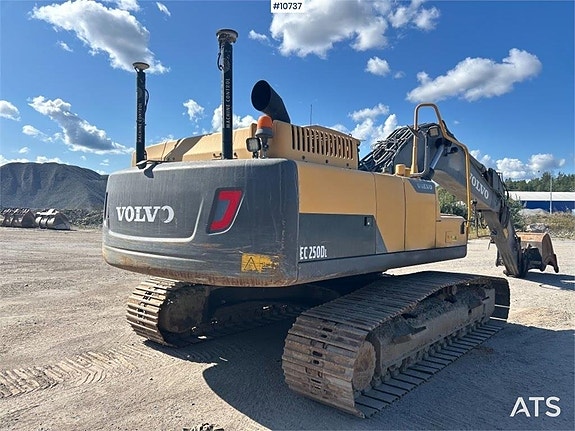Bandgrävare Volvo EC 250 DL (499,000:- ex moms) 5 of 24