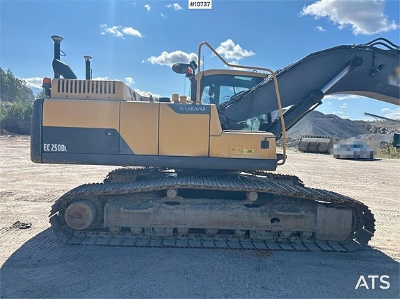 Bandgrävare Volvo EC 250 DL (499,000:- ex moms) 17 of 24