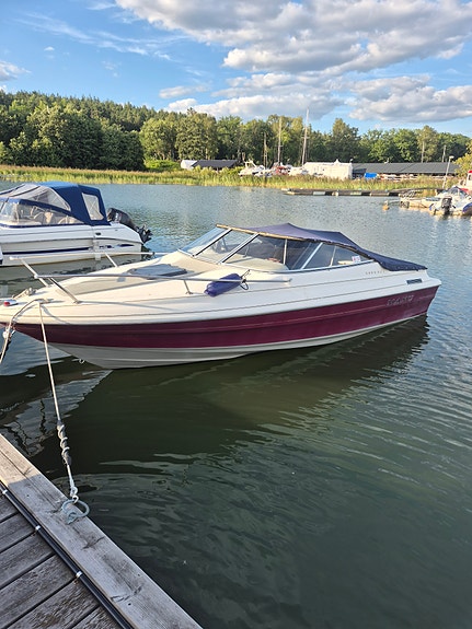 Maxum 2000scl -96 2 of 4