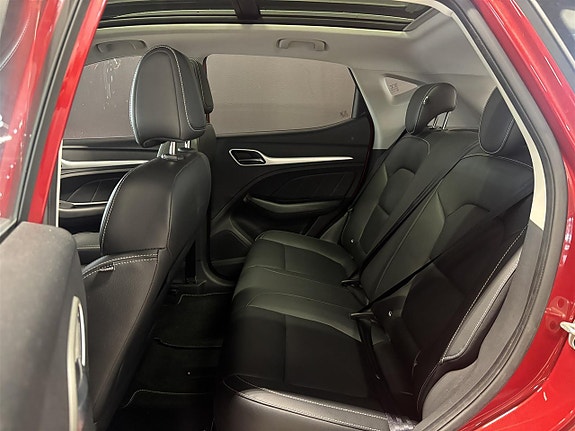 MG ZS 7 of 10