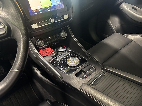 MG ZS 9 of 10