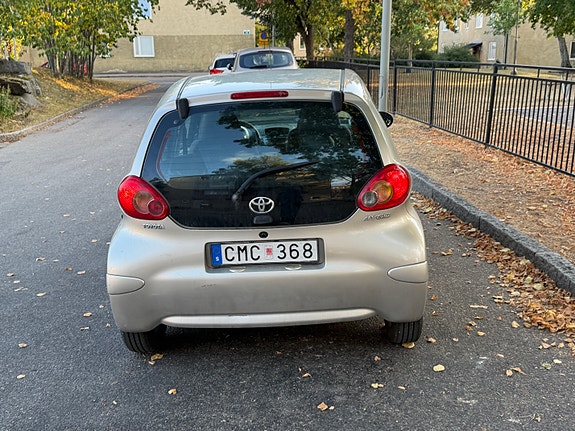 Toyota Aygo 5 of 7
