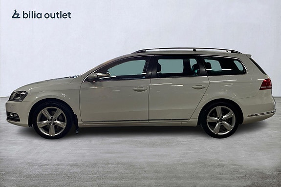 Volkswagen Passat 9 of 22