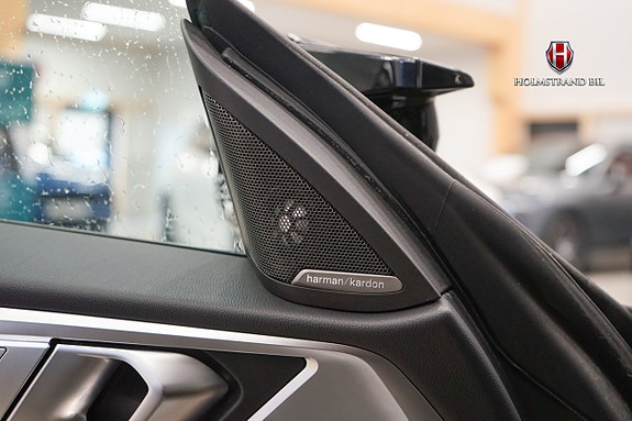 BMW i4 27 of 30