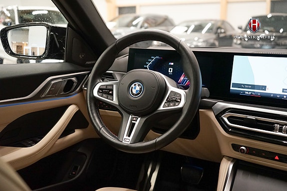 BMW i4 16 of 30
