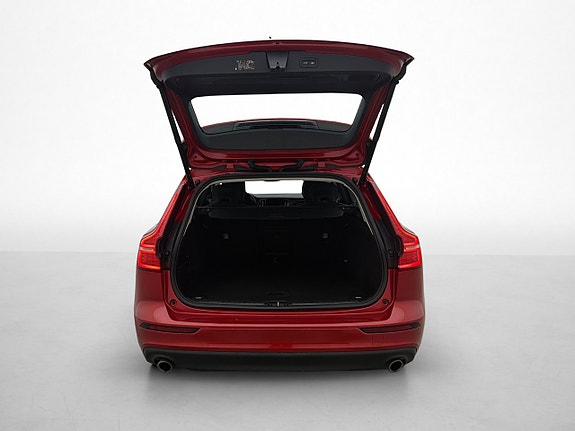 Volvo V60 10 of 28