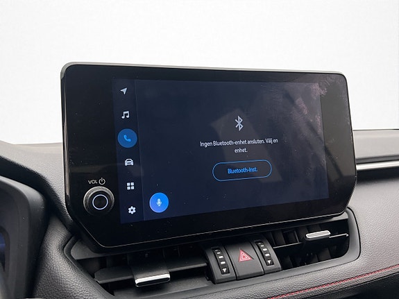 Toyota RAV4 Plug-in Hybrid 23 of 30