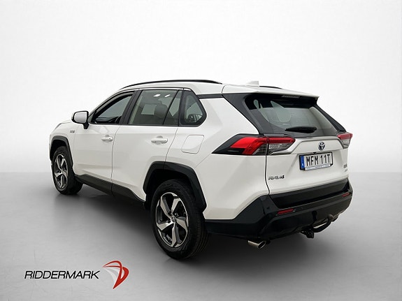 Toyota RAV4 Plug-in Hybrid 8 of 30