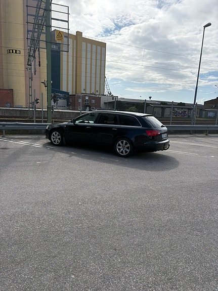 Audi A6 2 of 8