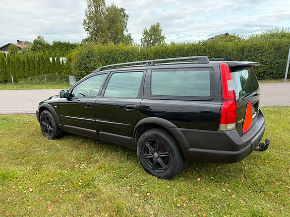 Volvo XC70 5 of 30