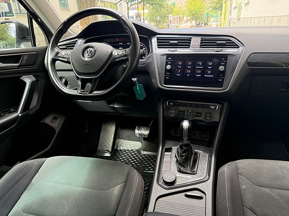 Volkswagen Tiguan 18 of 19