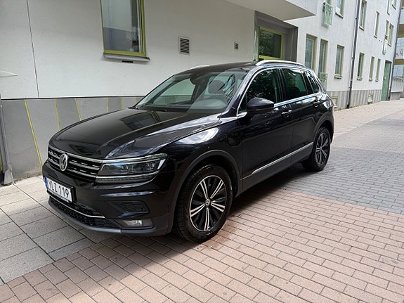 Volkswagen Tiguan 3 of 19