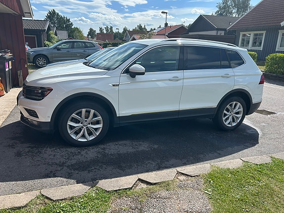 Volkswagen Tiguan Allspace 5 of 5