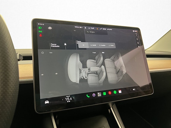Tesla Model 3 23 of 30
