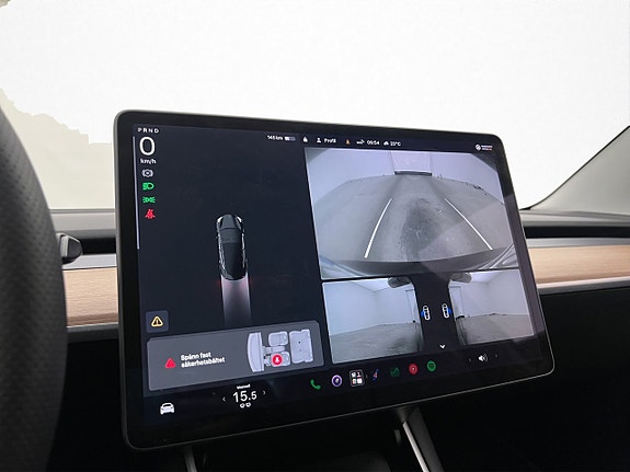 Tesla Model 3 29 of 30