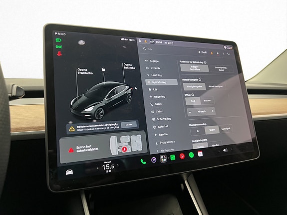 Tesla Model 3 24 of 30