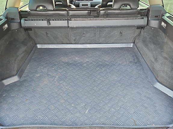 Volvo XC70 7 of 7