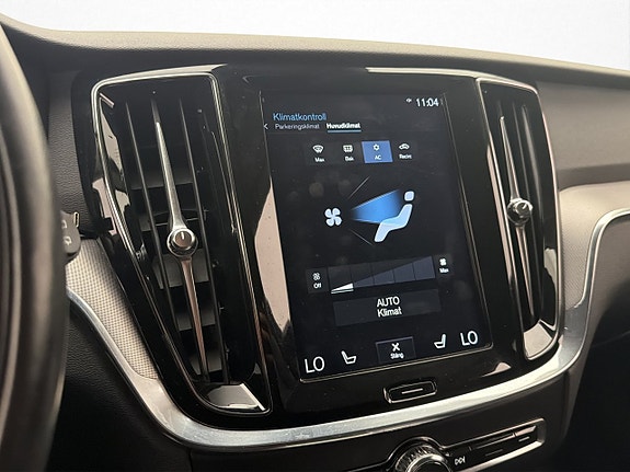 Volvo V60 18 of 30