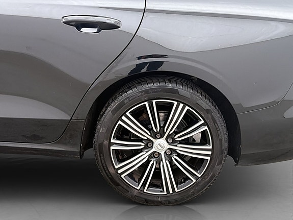 Volvo V60 28 of 30