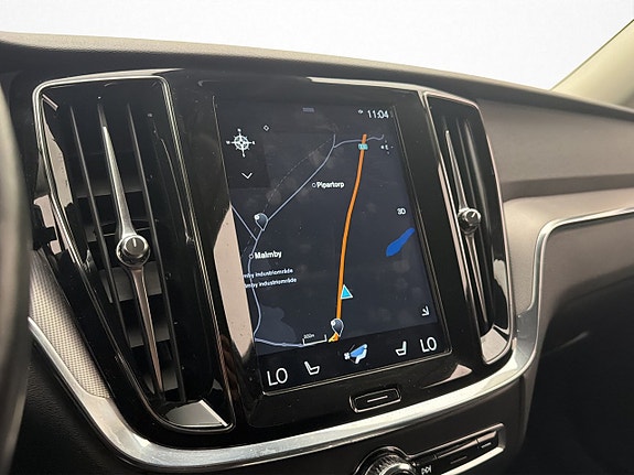 Volvo V60 21 of 30