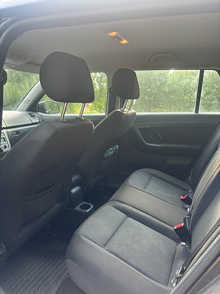 Skoda Fabia 5 of 9