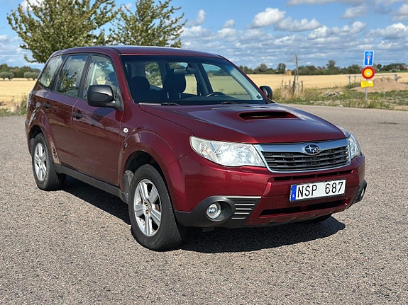 Subaru Forester 2 of 19