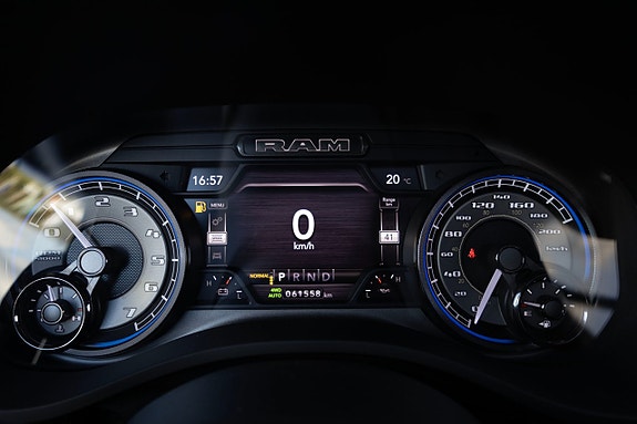 Dodge RAM 13 of 15