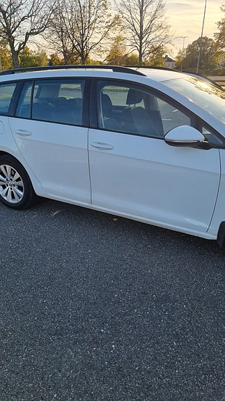 Volkswagen Golf VII 5 of 6