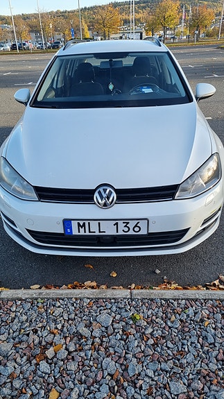 Volkswagen Golf VII 3 of 6
