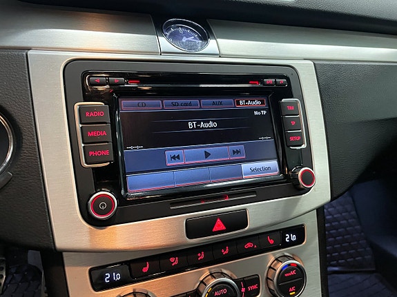 Volkswagen Passat Alltrack 11 of 18