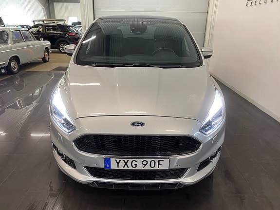 Ford S-MAX 3 of 24