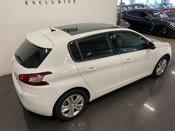 Peugeot 308 4 of 25