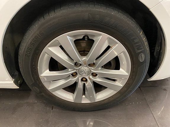 Peugeot 308 20 of 25