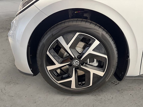 Volkswagen ID.3 Neo 6 of 11