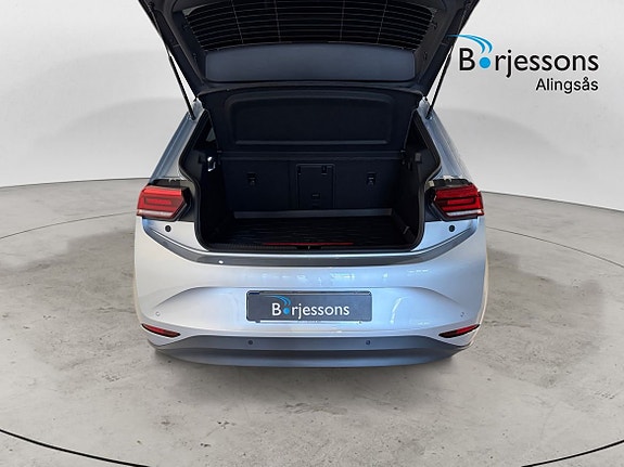 Volkswagen ID.3 Neo 11 of 11