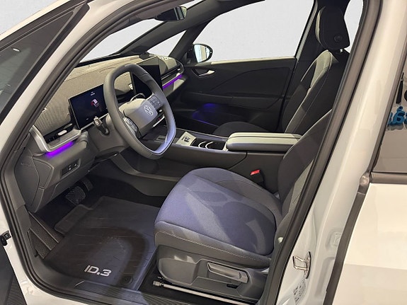 Volkswagen ID.3 Neo 7 of 12