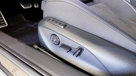 Skoda Superb 18 of 24